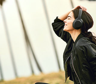 迫力の重低音再生を可能にする「EXTRA BASS」シリーズに『WH-XB900N』などワイヤレスヘッドホン4モデルが新登場!