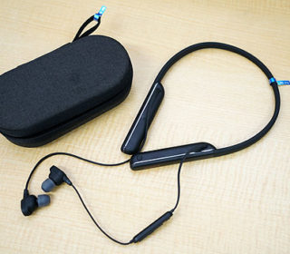 折りたためるネックバンドワイヤレスヘッドホン『WI-1000XM2』出荷開始