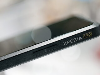 XperiaPRO_32