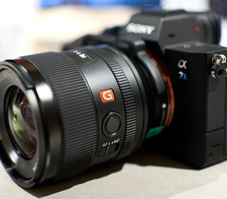 SEL35F14GM_01