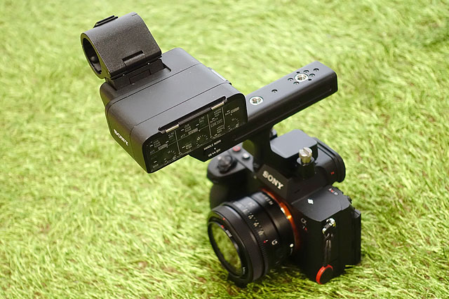 Cinema Lineカメラ用アクセサリー『XLR-H1』発売 - ソニーの新商品 ...