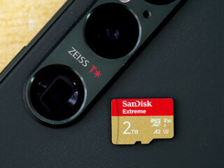 microSD-2TB_01