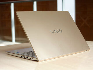 VAIO-F16_21