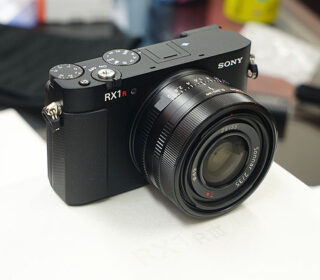 DSC-RX1RM3_01