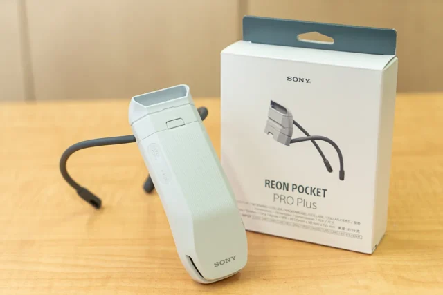 REON POCKET PRO Plus専用ネックバンド RNPB-NP1P の実機写真