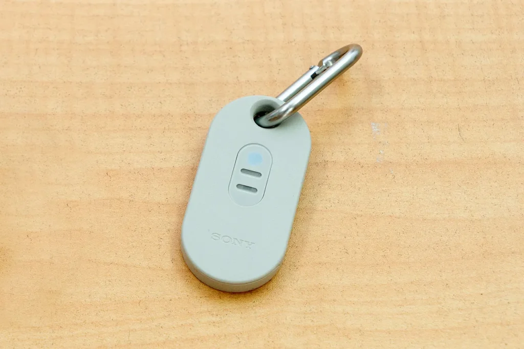 REON POCKET TAG 2がソニーストアで長納期に 小型化＆カラビナ対応の