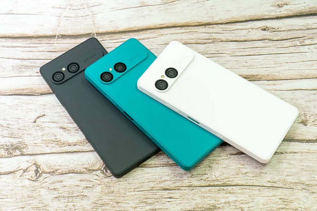 Xperia 10 VII ブラック・ホワイトが5月9日出荷目安に GW中のソニー
