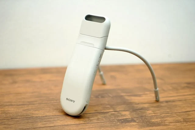 REON POCKET 6の実機写真 2026年度グッドデザイン金賞(経済産業大臣賞)受賞